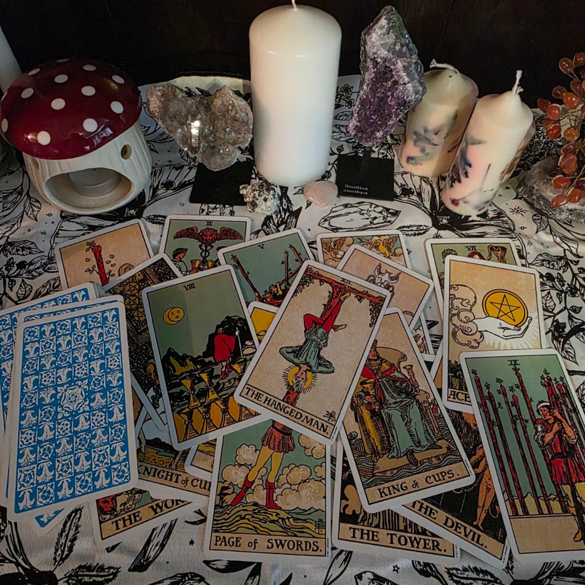 10-Card Tarot Reading
